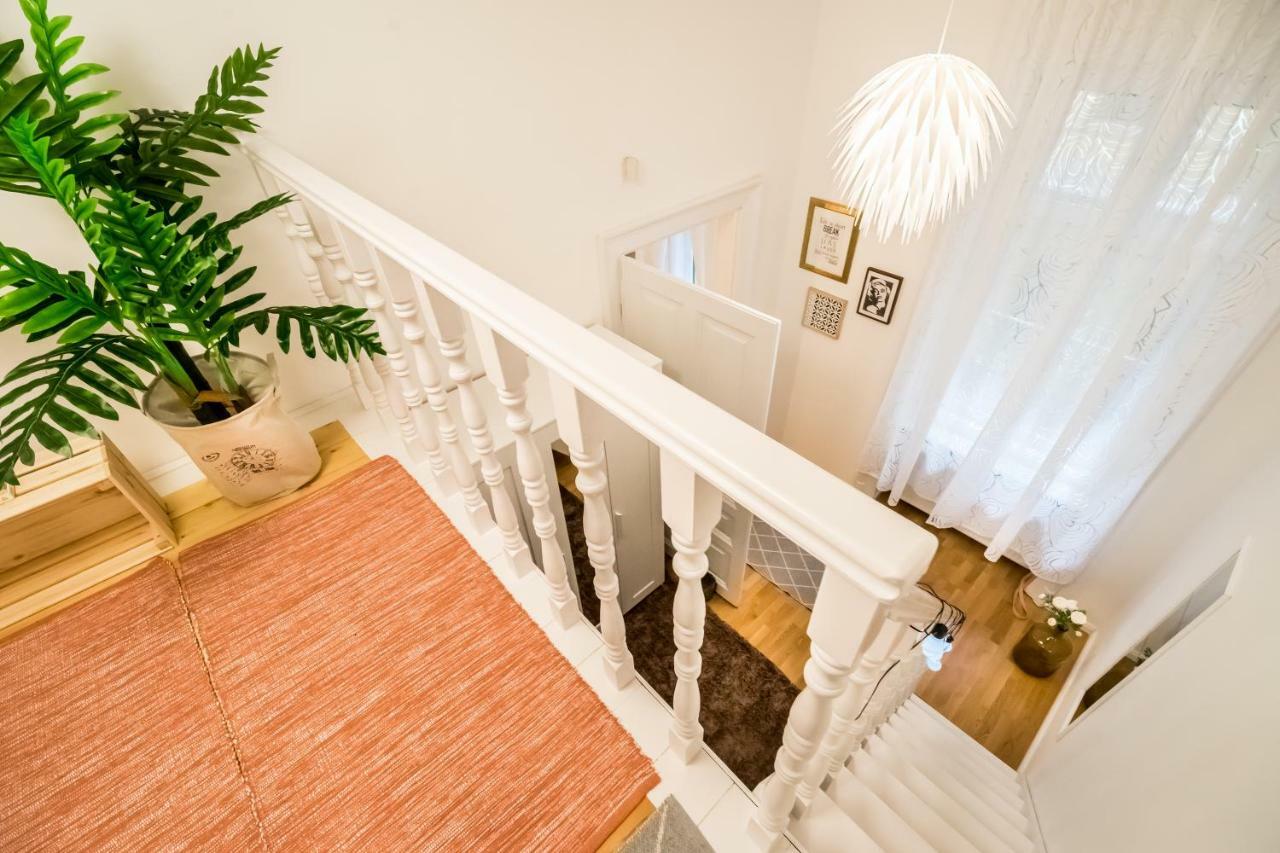 St Stephen Boulevard Apartment Next To Danube บูดาเปสต์ ภายนอก รูปภาพ