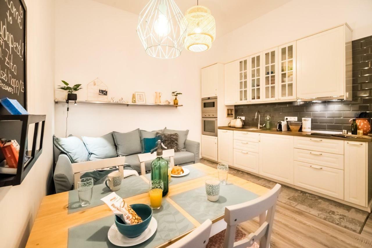 St Stephen Boulevard Apartment Next To Danube บูดาเปสต์ ภายนอก รูปภาพ